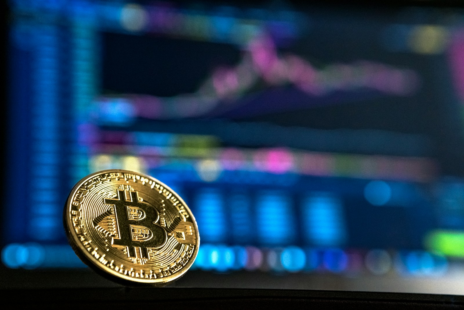 Bitcoin di Malam Natal 2025: Reli “Sinterklas” yang Menembus Rp2,3 Miliar?